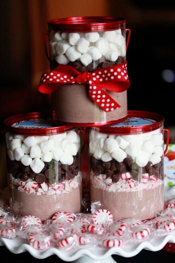Individual Hot Chocolate Favor Kits… you can make the cutest gifts with not al