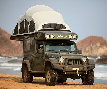 Off-roading camper jeep!