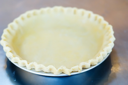 PERFECT pie crust EVERY time!  Pioneer Woman : The secret ingredient is vinegar