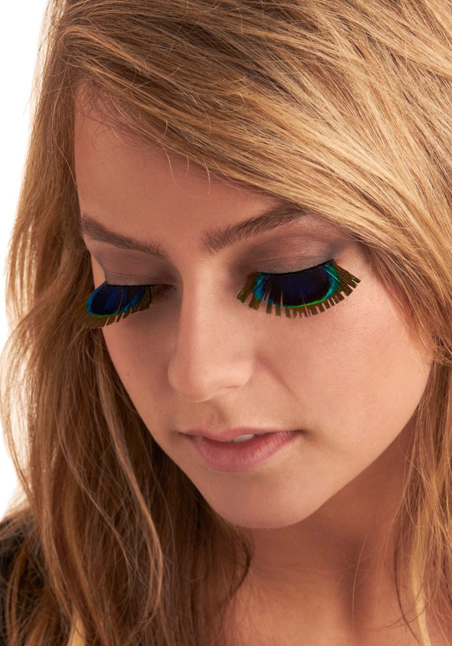 Peacock feather eyelashes.