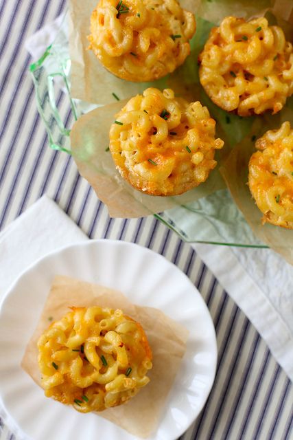 Pot Luck Mac N' Cheese Bites