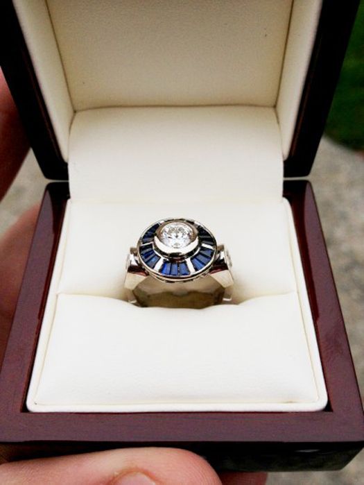 R2-D2 engagement ring