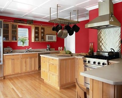 Red Paint Colors for a Kitchen