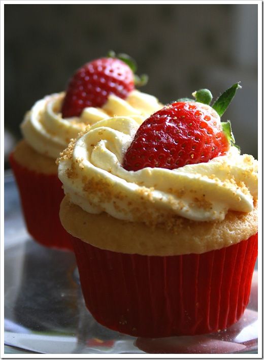 Strawberry Cheesecake Cupcakes. Now these sound awesome!