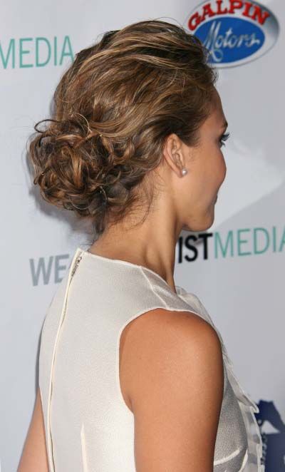 Top 10 Elegant Celebrity Hairstyles of 2009