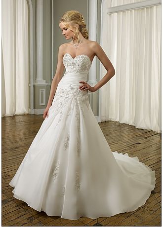 beaded lace-up wedding dress