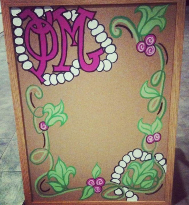 cute corkboard ~ phi mu  ;)