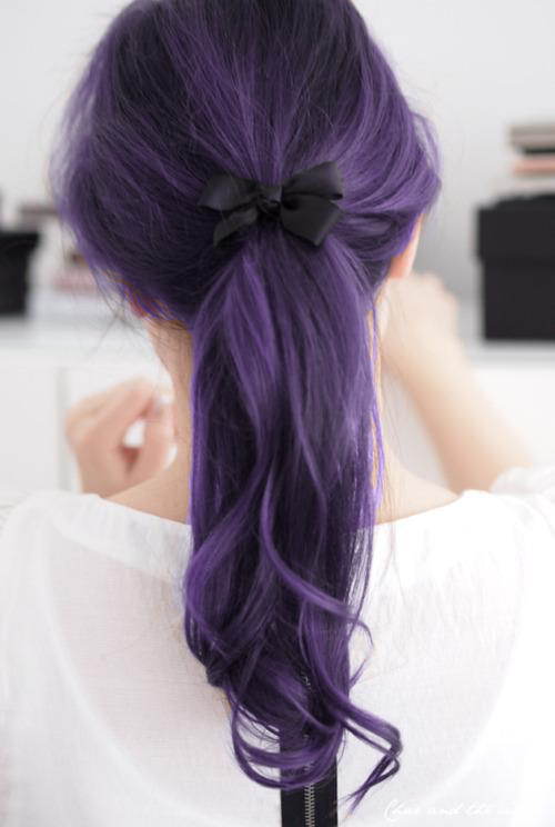dark violet – the purple ponytail