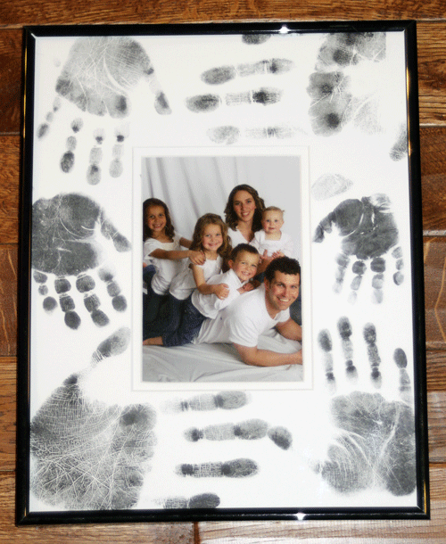 family handprint craft