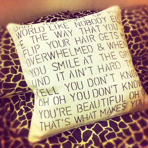 i made a "what makes you beautiful" lyrics cushion for my pal