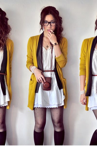 long yellow cardi. white dress. cute tights. boots.