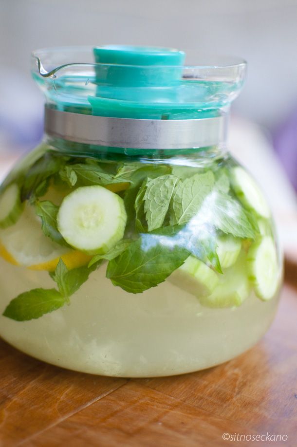 to boost weight loss – 2L water, 1 medium cucumber, 1 lemon, 10-12 mint leaves.