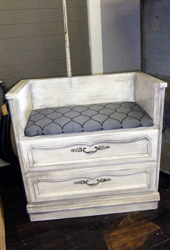 Dresser Turned Bench – Great for a walk in closet!❤