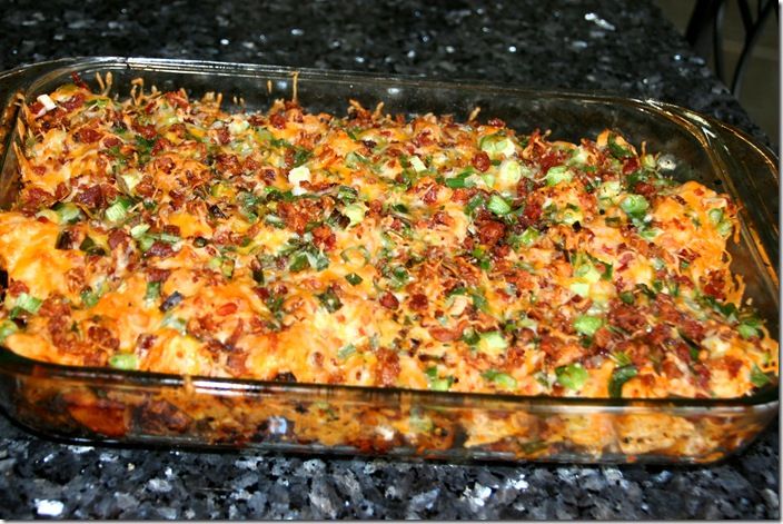 Loaded baked potato and chicken casserole..what a great thing to try!!
