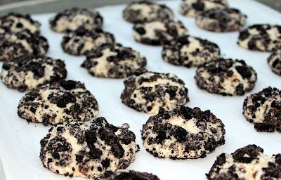 Oreo cream cheese cookies… Dangerous. "Dirt" Cookies