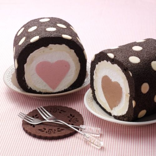 This delightfully cute cake is almost too pretty to eat. #heart #cake #food #bak