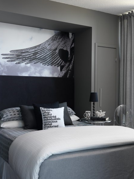 bedrooms – charcoal gray walls bed nook gray bedding black pillows art  Chic gra