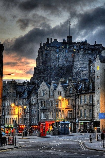 edinburgh castle, scotland