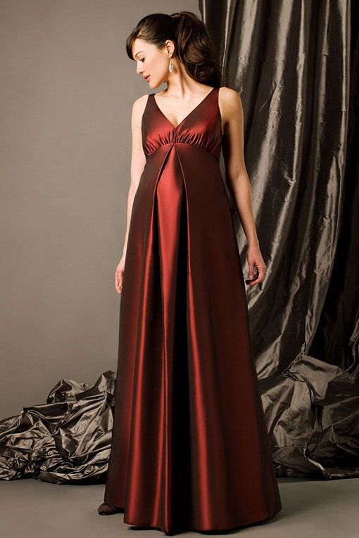 floor length maternity bridesmaid gown….just in case ;)