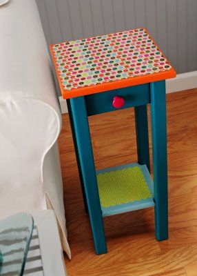 refurbishing an old end table find at a thrift store with just paint modge podge