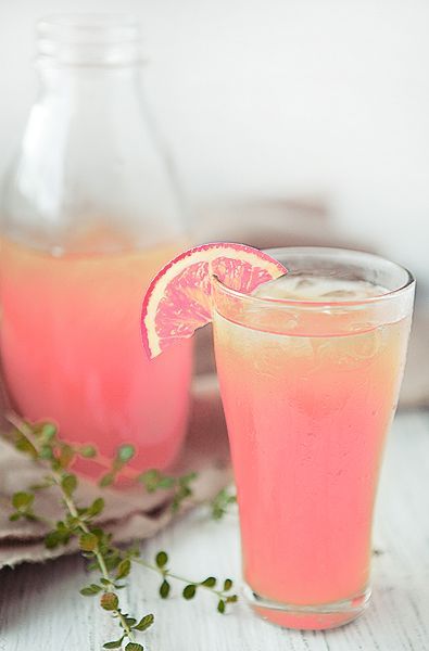 Peach Lemonade, perfect for all of your spring get togethers!