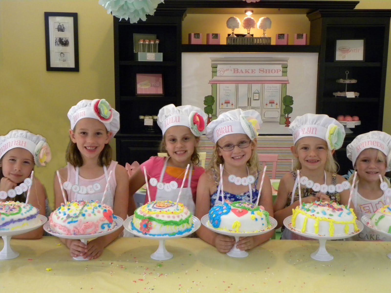 Cake Boss Birthday Party: Have a birthday party where each child gets to decorat