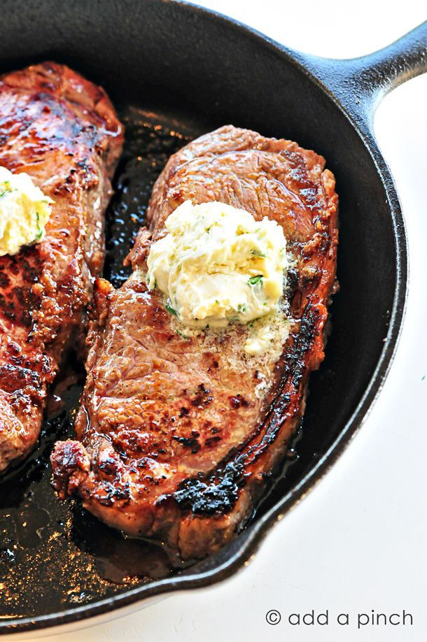 Cast iron cooked steak with gorgonzola butter! Yep, that's how I LOVE my bee