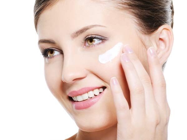 Glowing skin: No make up can get that natural glow on your skin! So make sure yo