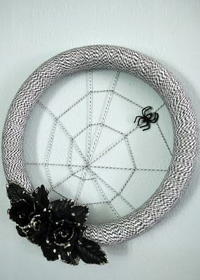 Halloween Spiderweb Wreath