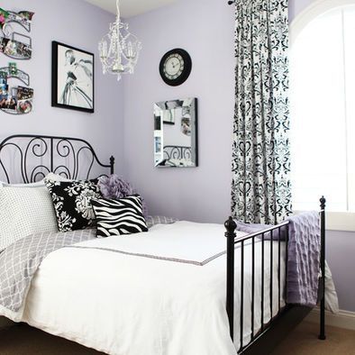 Soft lavender with black and white guest bedroom