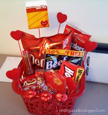 Tons and tons of gift basket ideas for valentines, newlyweds, college students,