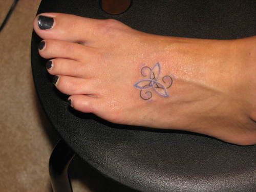 celtic sister symbol tattoo – I like this