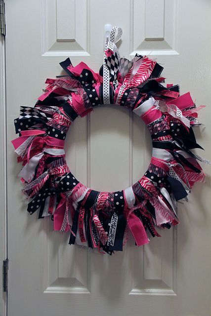 ribbon wreath for my daughter's Hot Pink and Black bedroom