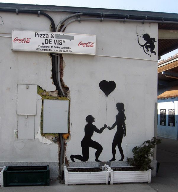 Cupido street art