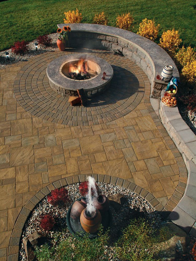 Curved built in seating & fire pit.