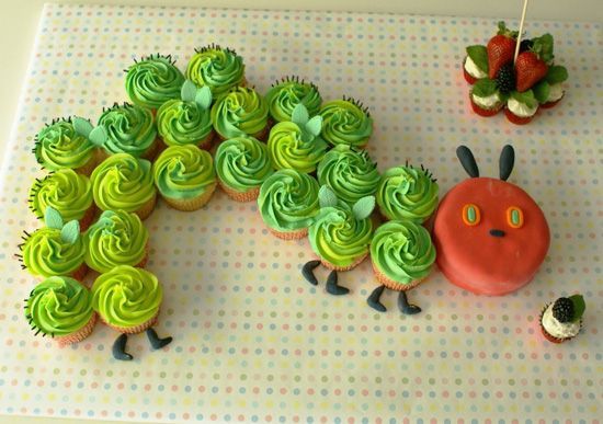 How cute is this?  Idea for babies first birthday perhaps.