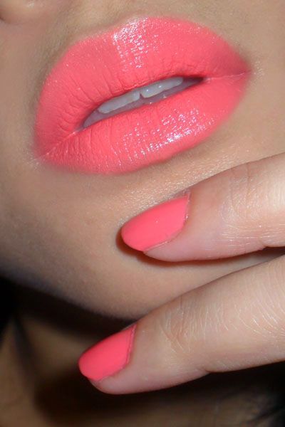 Matching Lip and Nails.