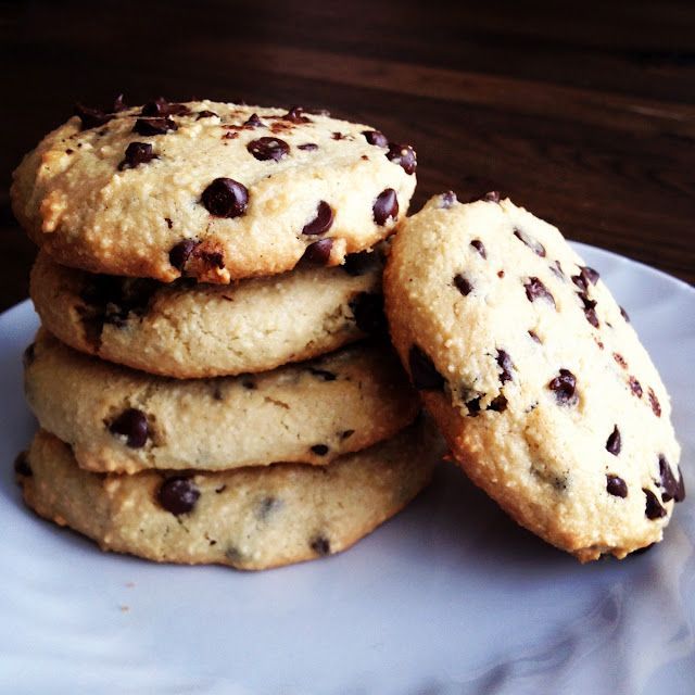 Paleo chocolate chip cookies. #paleo #dessert #chocolate
