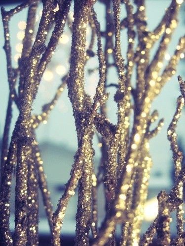 glittered branches…yes please!