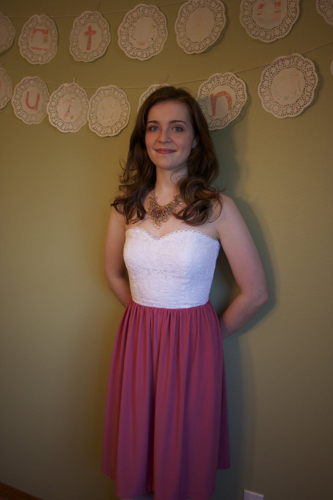 Adventures in Dressmaking: A half-lace dress