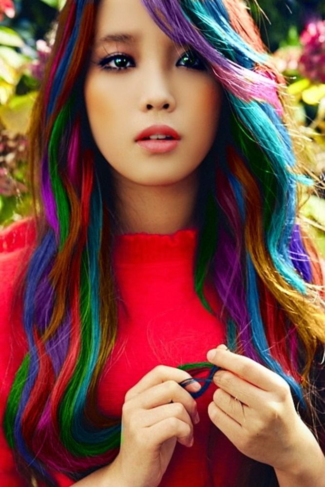 Hair Chalking: The Newest Hair Trend; sounds fun! Maybe one day…