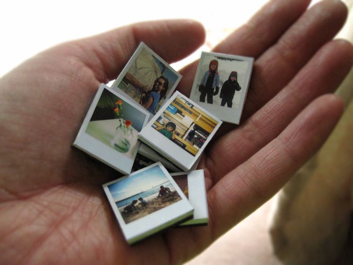 DIY: tiny polaroid magnets