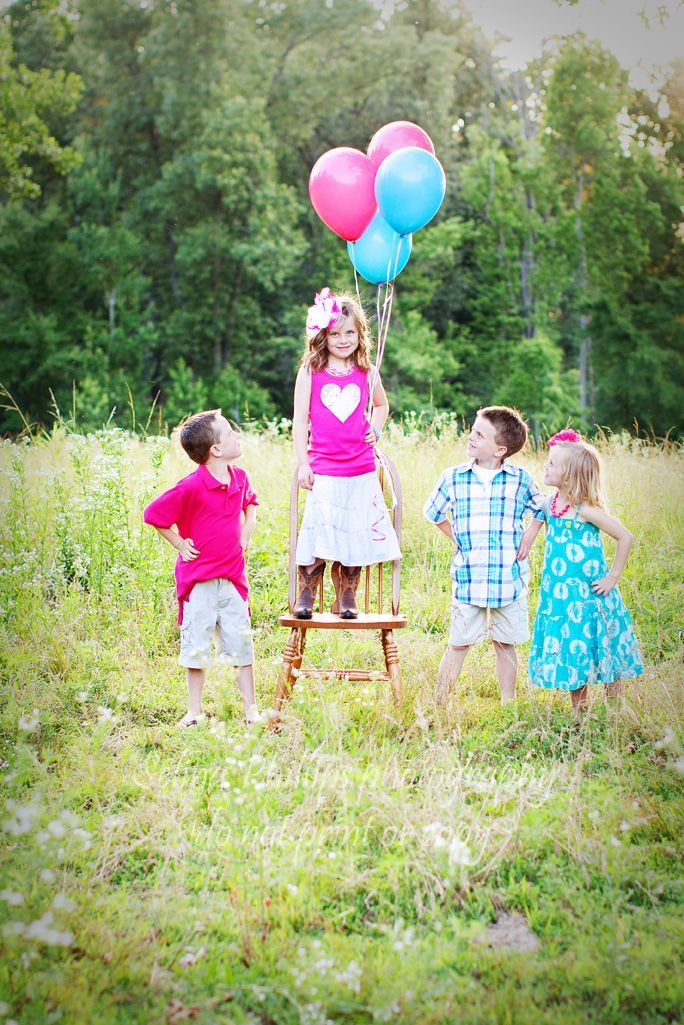 kids photography poses and props