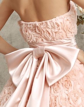 pink wedding dress with pink bow – I want a white wedding dress, but the style i