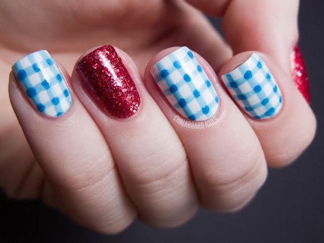 Dorothy nails!