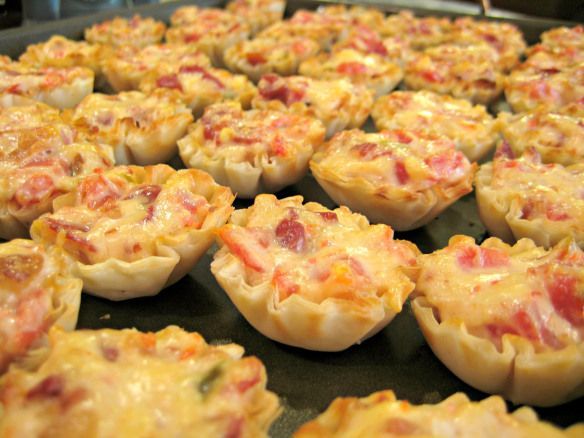 Tailgate Recipe – Rotel Cups