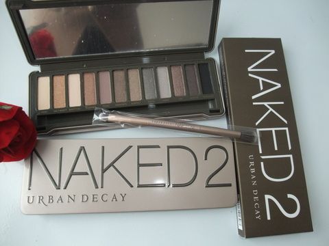 $16.7  Naked Eyeshadow 2 12 Color.LOVE Urban Decay