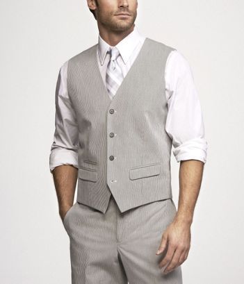 groomsmen (will this look good with a groom in navy???)