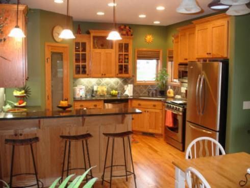 paint colors for kitchens with light oak cabinets