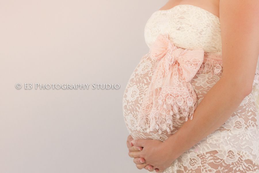 Pretty Baby Belly Photos – Maternity Photographer – Las Vegas, NV
